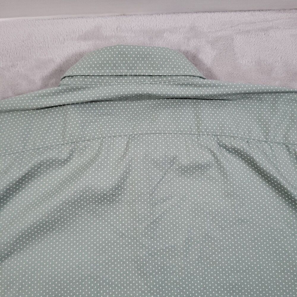 Faherty The Movement Shirt Mens XL Green Diamond Geo Performance Stretch Button - Picture 8 of 11